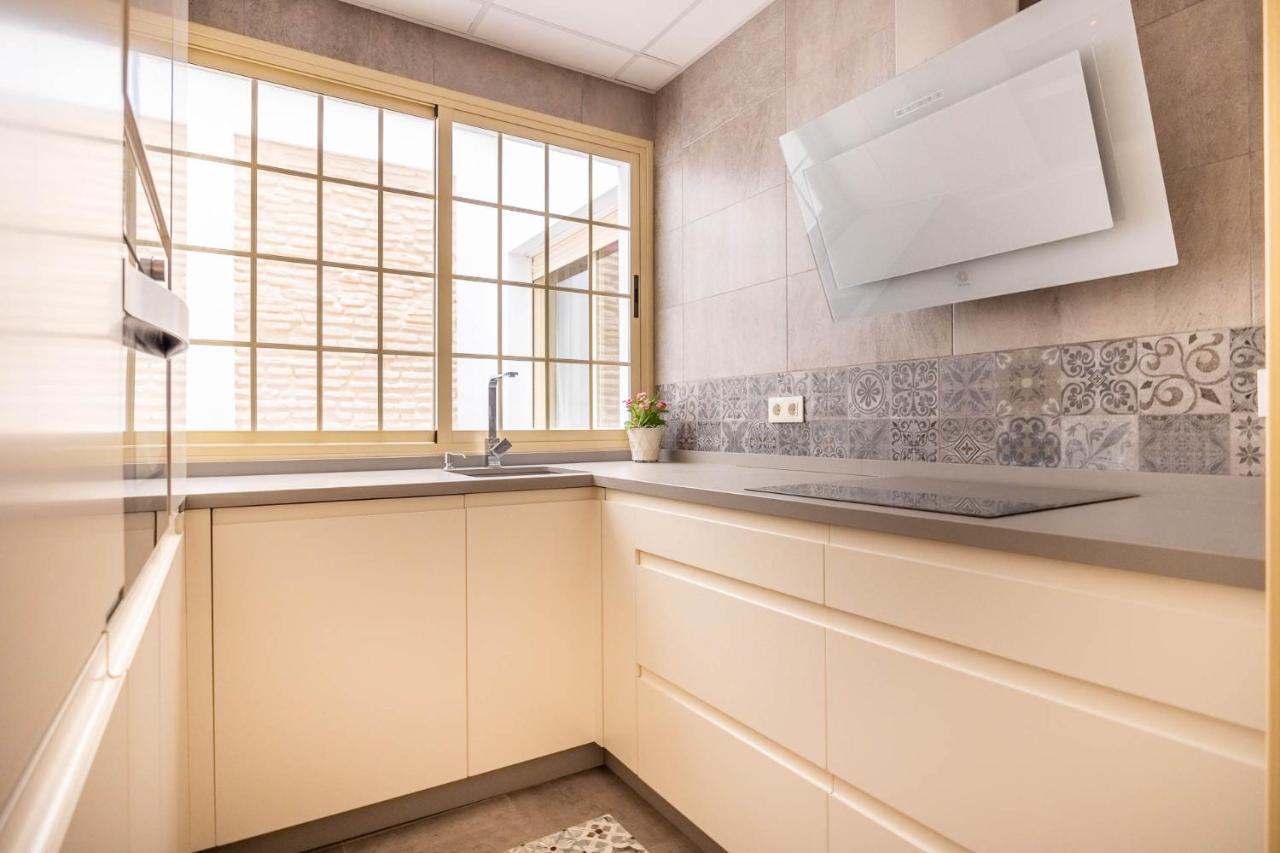 Apartamento Hercules - Vacacional Sevilla Sevilha Exterior foto